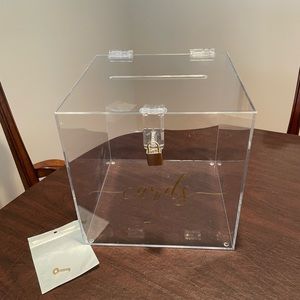 Clear card box
